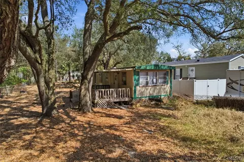 6331 W Orange Ln, Crystal River, FL 34429