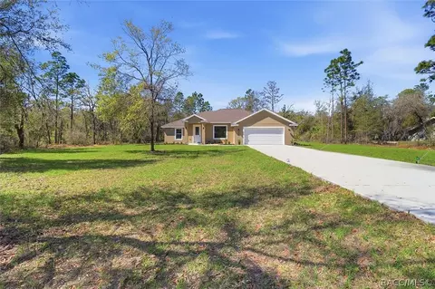 8482 N Shannon Ave, Crystal River, FL 34428