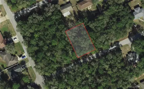 3551 E Baxley Pl, Inverness, FL 34453