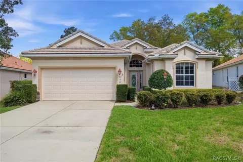 Exterior - 635 W Doerr Path, Hernando, FL 34442 photo 2 of 15