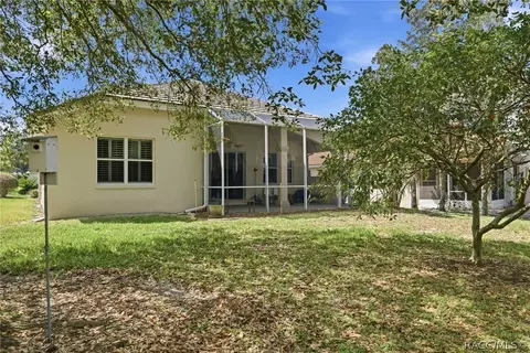Exterior - 635 W Doerr Path, Hernando, FL 34442 photo 6 of 15