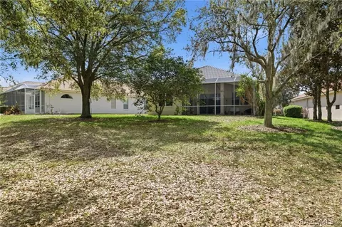 Exterior - 635 W Doerr Path, Hernando, FL 34442 photo 4 of 15