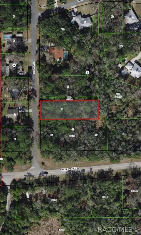 4051 N Casa Ter, Crystal River, FL 34428