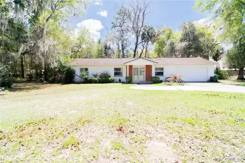 707 Howard St, Inverness, FL 34453