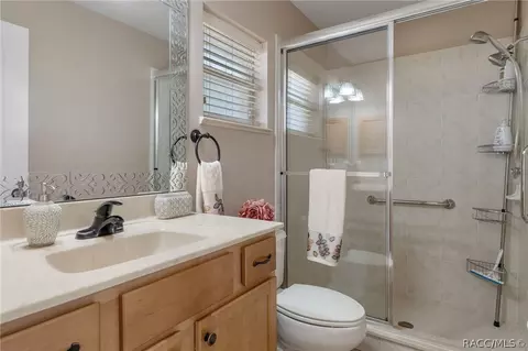Bath - 4951 SW 154th Loop, Ocala, FL 34473 photo 5 of 6