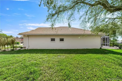 Exterior - 847 W Silver Meadow Loop, Hernando, FL 34442 photo 14 of 19