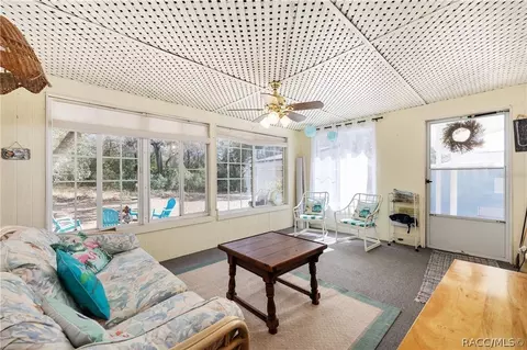 Exterior - 2335 N Loma Pt, Hernando, FL 34442 photo 7 of 14