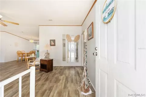 Entry Way - 2335 N Loma Pt, Hernando, FL 34442 photo 1 of 2