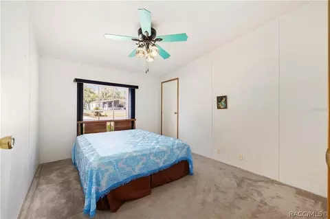 Bedroom - 2335 N Loma Pt, Hernando, FL 34442 photo 2 of 4