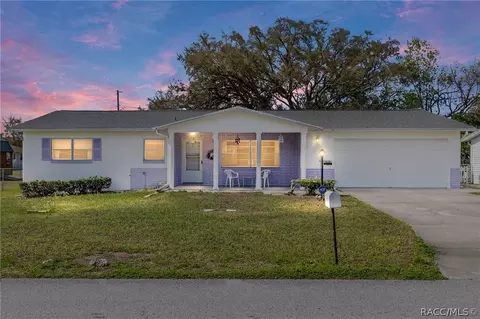 216 S Barbour St, Beverly Hills, FL 34465