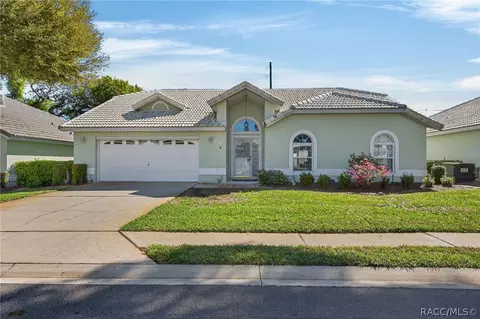 816 Balmoral Ct, Inverness, FL 34453