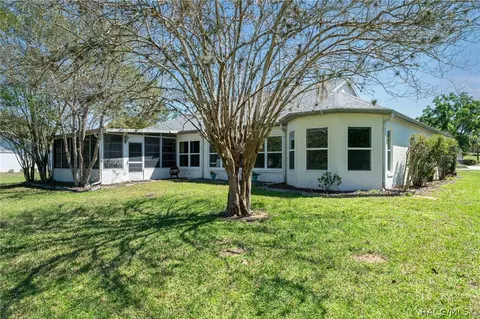 Exterior - 489 E Falconry Ct, Hernando, FL 34442 photo 8 of 11