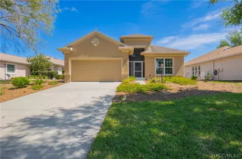 2163 N Brentwood Cir, Lecanto, FL 34461