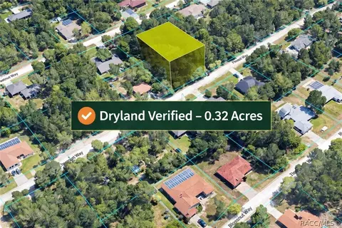 8977 Senior Way, Weeki Wachee, FL 34613