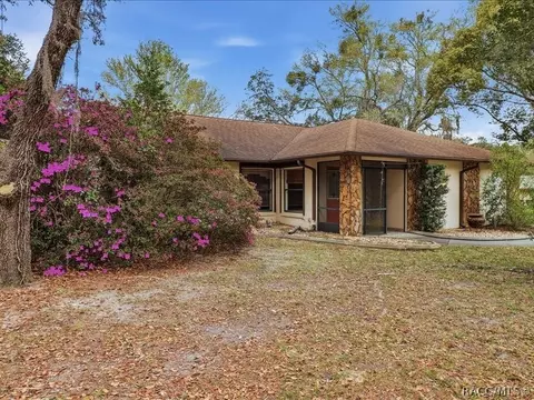 240 N Indianapolis Ave, Hernando, FL 34442