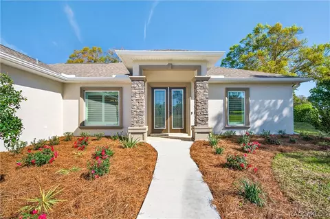 207 E Dakota Ct, Hernando, FL 34442 photo 2