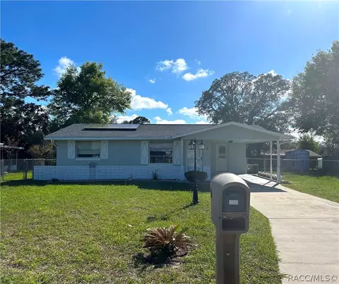 6 Donna St, Beverly Hills, FL 34465