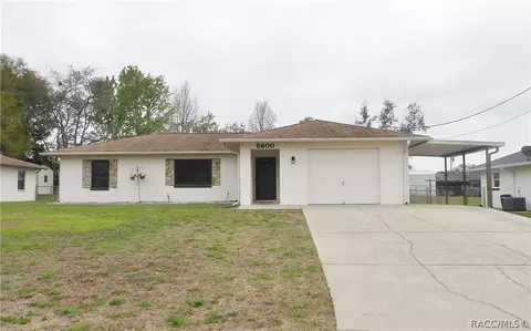 5600 W Irving Ct, Homosassa, FL 34448