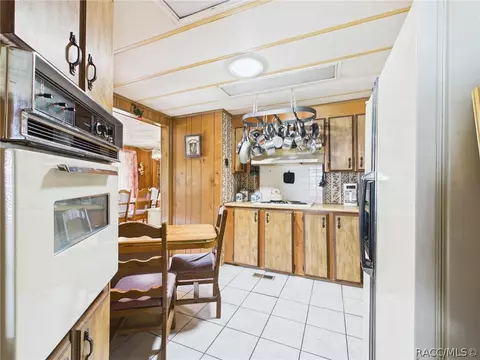 2588 N Lantern Ter, Hernando, FL 34442 photo 12