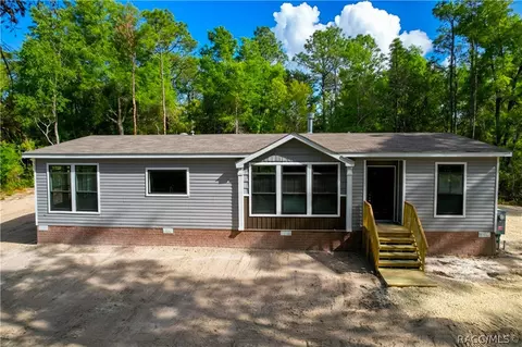 2994 S Pine Ridge Ave, Homosassa, FL 34448