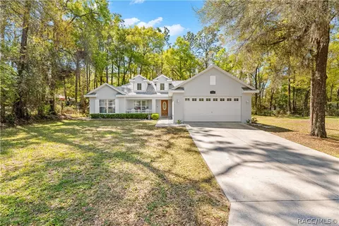 5992 E Lynn St, Inverness, FL 34452