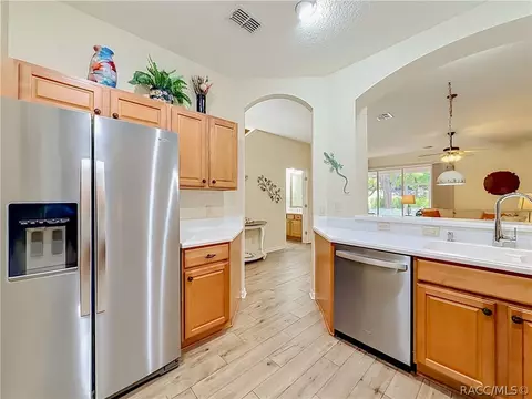 Kitchen - 1660 W Spring Meadow Loop, Lecanto, FL 34461 photo 3 of 3
