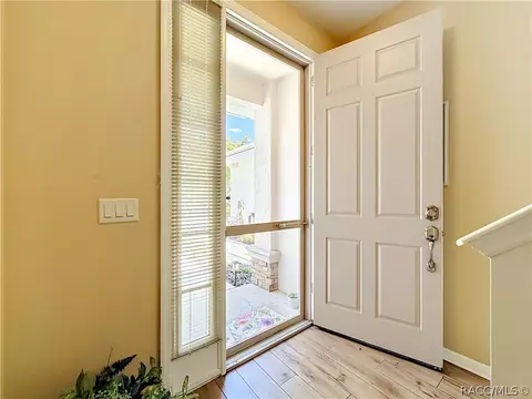 Entry Way - 1660 W Spring Meadow Loop, Lecanto, FL 34461 photo 3 of 6