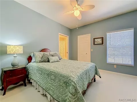 Bedroom - 1660 W Spring Meadow Loop, Lecanto, FL 34461 photo 4 of 6