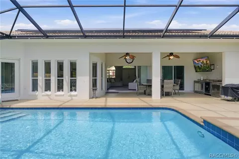 Exterior - 114 W Mickey Mantle Path, Hernando, FL 34442 photo 7 of 21