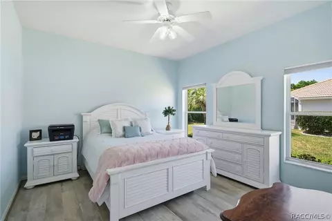Bedroom - 114 W Mickey Mantle Path, Hernando, FL 34442 photo 7 of 8
