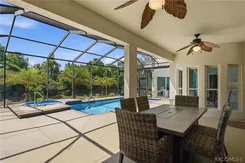 Exterior - 114 W Mickey Mantle Path, Hernando, FL 34442 photo 6 of 21