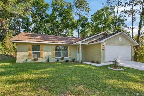 618 Spruce St, Inverness, FL 34452