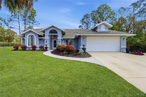 5465 N Rosedale Cir, Beverly Hills, FL 34465