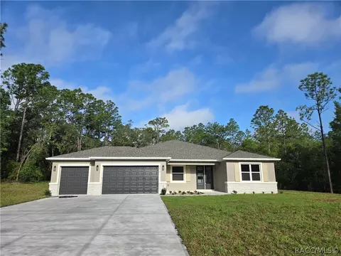 4614 N Candlewood Dr, Beverly Hills, FL 34465