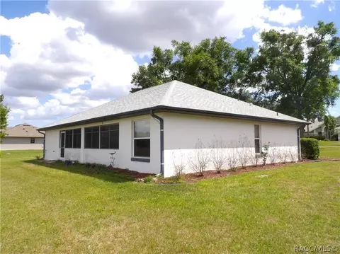 Exterior - 675 E Charleston Ct, Hernando, FL 34442 photo 7 of 8