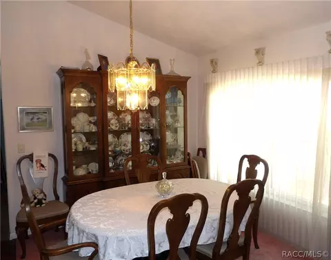 Dining - 675 E Charleston Ct, Hernando, FL 34442 photo 1 of 1