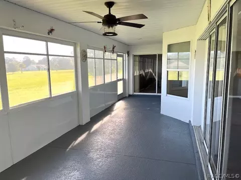 Exterior - 675 E Charleston Ct, Hernando, FL 34442 photo 5 of 8