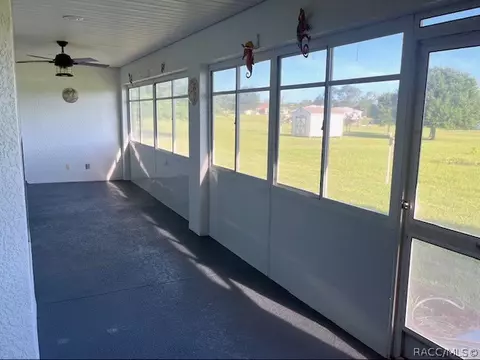 Exterior - 675 E Charleston Ct, Hernando, FL 34442 photo 6 of 8