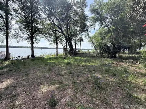 11590 SE 203rd Pl, Inglis, FL 34449 photo 5