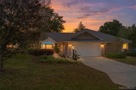 Exterior - 1504 N Foxboro Loop, Crystal River, FL 34429 photo 6 of 9