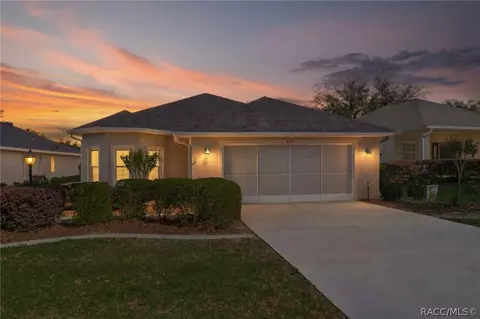 6619 W Cannondale Dr, Crystal River, FL 34429