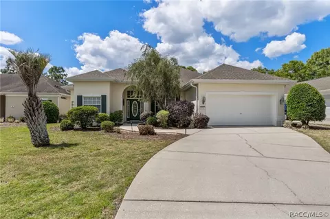 18 Deerwood Dr, Homosassa, FL 34446