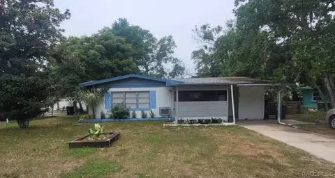 10 S Washington St, Beverly Hills, FL 34465