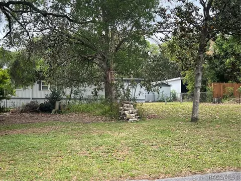 3496 E Deer Run Ln, Hernando, FL 34442 photo 3