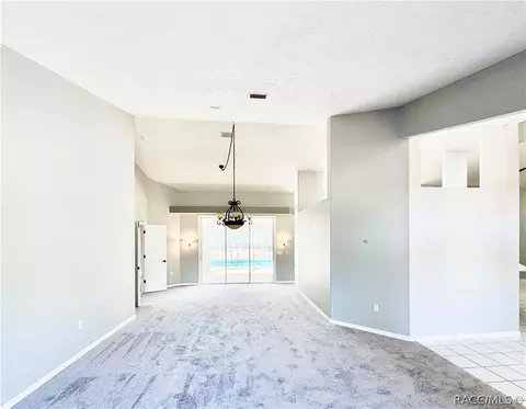 Living - 604 W Massachusetts St, Hernando, FL 34442 photo 3 of 10