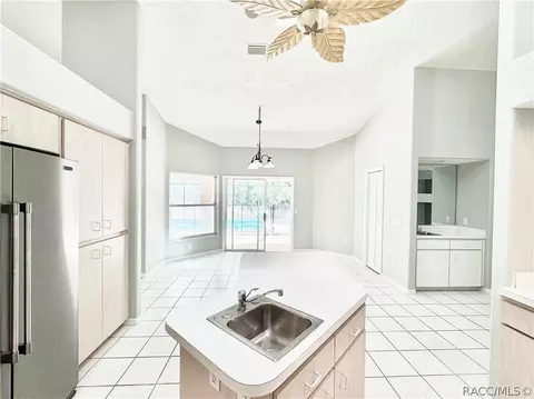 Kitchen - 604 W Massachusetts St, Hernando, FL 34442 photo 5 of 5