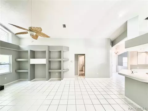 Living - 604 W Massachusetts St, Hernando, FL 34442 photo 4 of 10