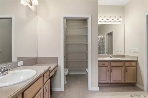 Bath - 160 W Doerr Path, Hernando, FL 34442 photo 2 of 4