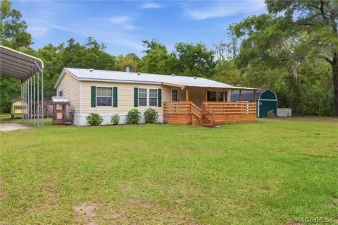 9239 W Dunnellon Rd N, Crystal River, FL 34428