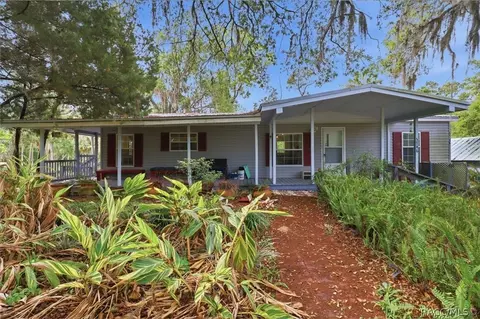 5746 S Boulevard Dr, Homosassa, FL 34448
